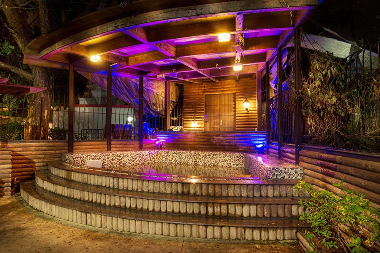 The Boulevard Villa By Veo - Part Of Stayvista Lonavala Bagian luar foto